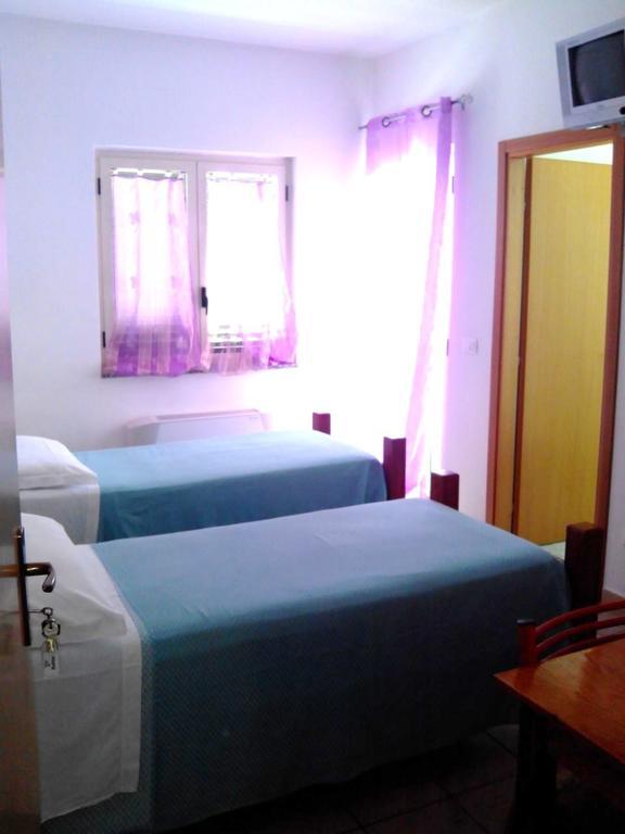 Hotel Celestina ヴィッラピアーナ 部屋 写真
